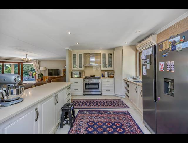 3 BEDROOM HOUSE FOR SALE IN DAINFERN GOLF ESTATE
